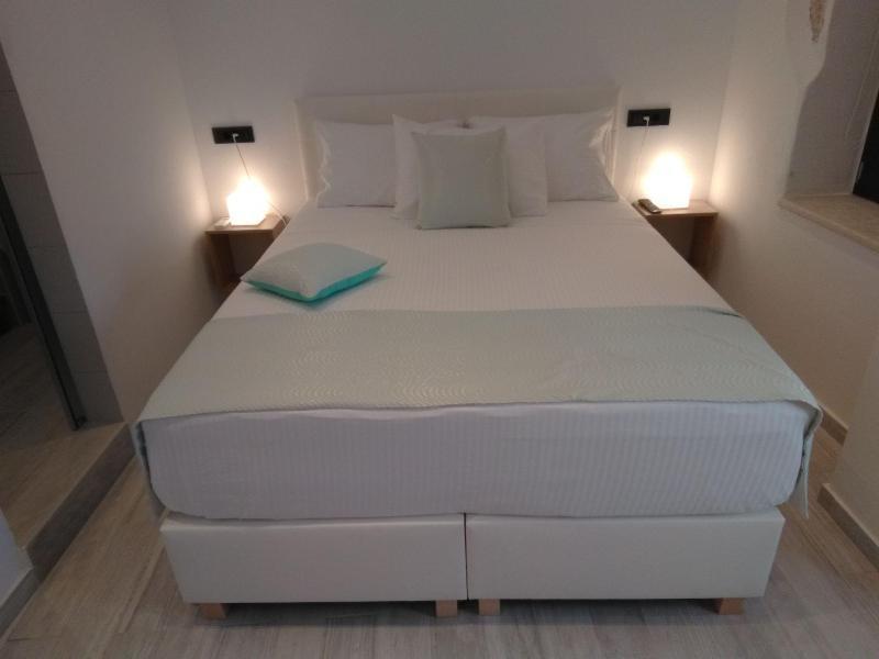 Antica Canea Luxury Rooms Chania  ภายนอก รูปภาพ